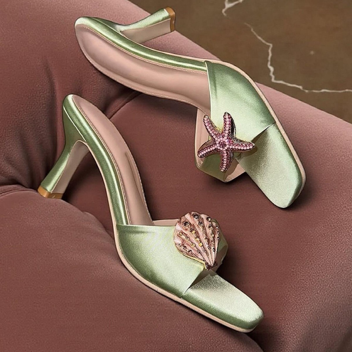 Thai Rhinestone Square Toe Hig - Sandals 评论和价格